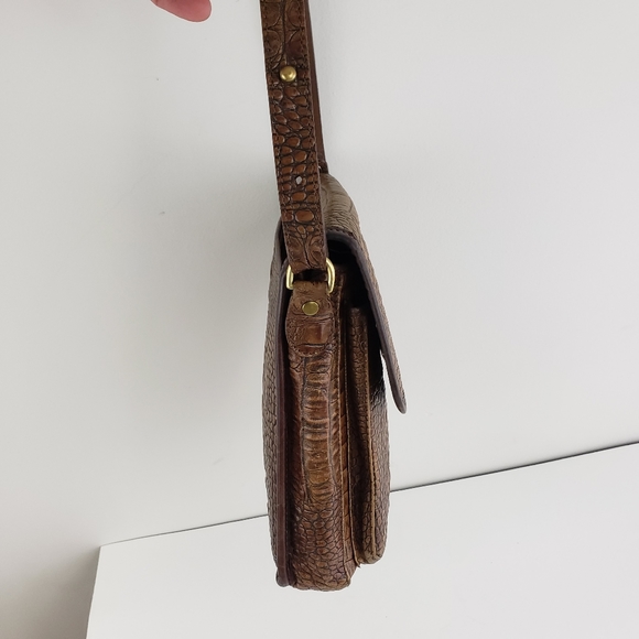 Brahmin Cognac Croc Embossed Leather Crossbody - Picture 11 of 14